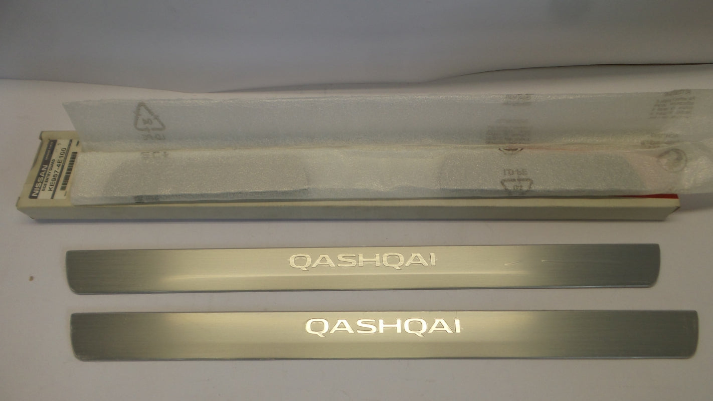 Original NISSAN Qashqai J11 Einstiegsleistensatz 4-st nicht beleucht. KE9674E100