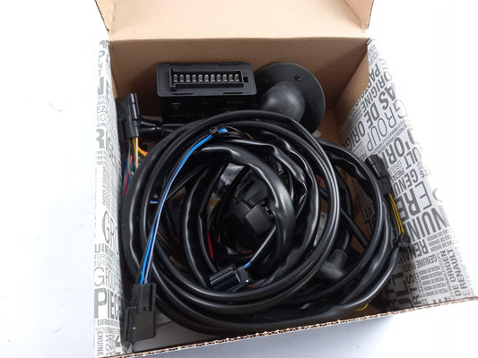 Original OE RENAULT Anhängerkupplung Elektrosatz 8201645512