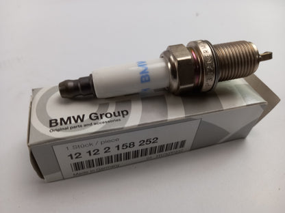 Original BMW 1' 3' 5' 6' 7' X1 X3 X5 Z4 (N46 N62) Zündkerze 12122158252