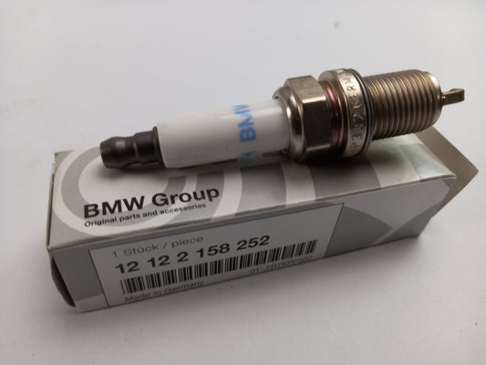 Original BMW 1' 3' 5' 6' 7' X1 X3 X5 Z4 (N46 N62) Zündkerze 12122158252