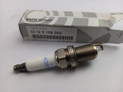 Original BMW 1' 3' 5' 6' 7' X1 X3 X5 Z4 (N46 N62) Zündkerze 12122158252