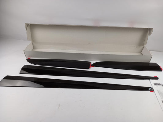 Original NISSAN Micra K14 2017> Türverkleidungen 4-teilig schwarz KE7605FABK