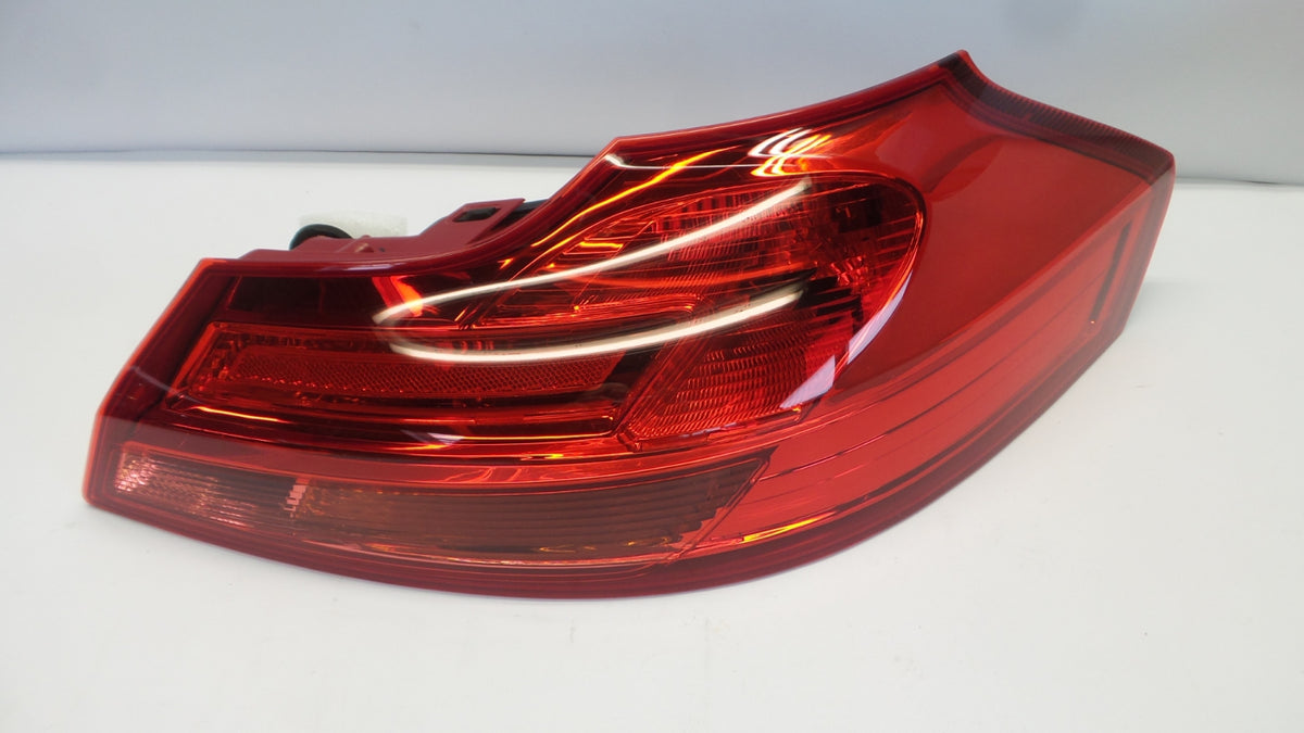 Original OPEL Insignia-A Heckleuchte ohne Lampenträger rechts 22950974