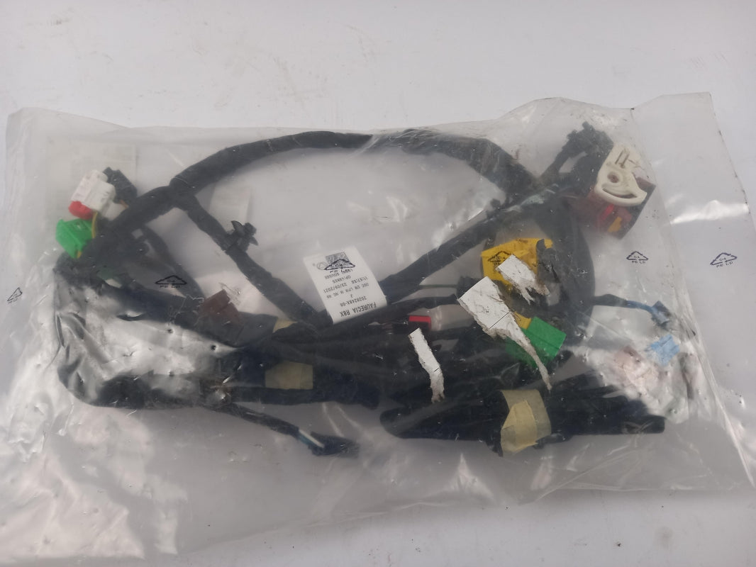 Original OE Peugeot wiring harness 1637996680 