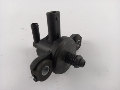 Original MERCEDES-BENZ A-klasse W169 B-klasse W245 Magnetventil A1694700193