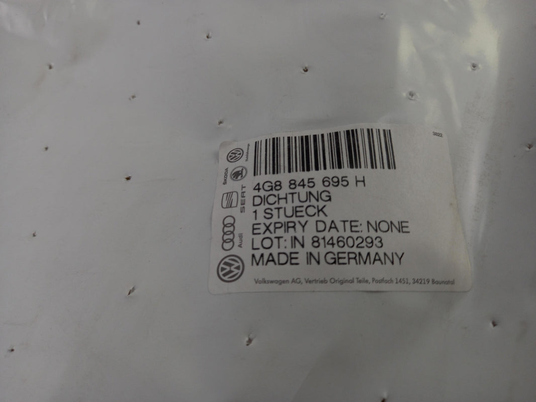 Original OE Volkswagen Türdichtung 4G8845695H