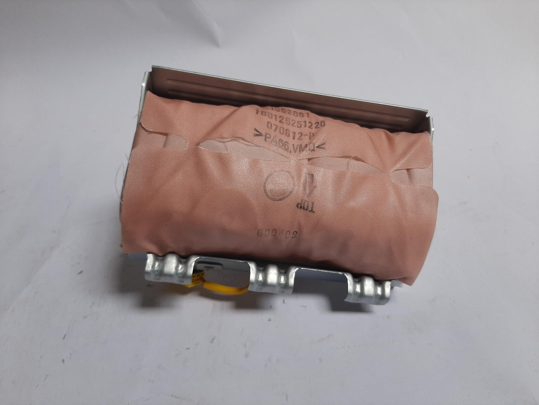 Original OE MAZDA Airbag Steuergerät GHP957K50
