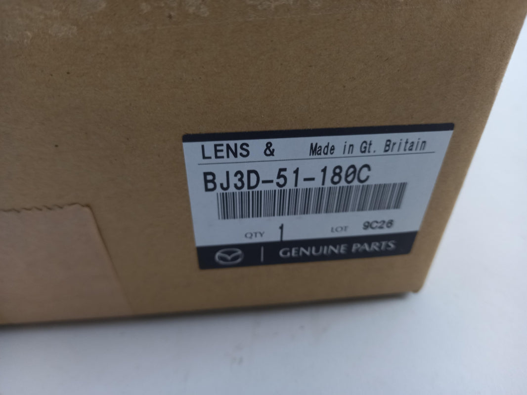 Original OE MAZDA Heckleuchte BJ3D51180C