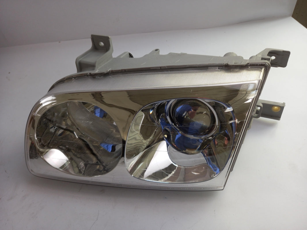 Original HYUNDAI Trajet (00-07) Frontscheinwerfer Scheinwerfer Links 921033A020
