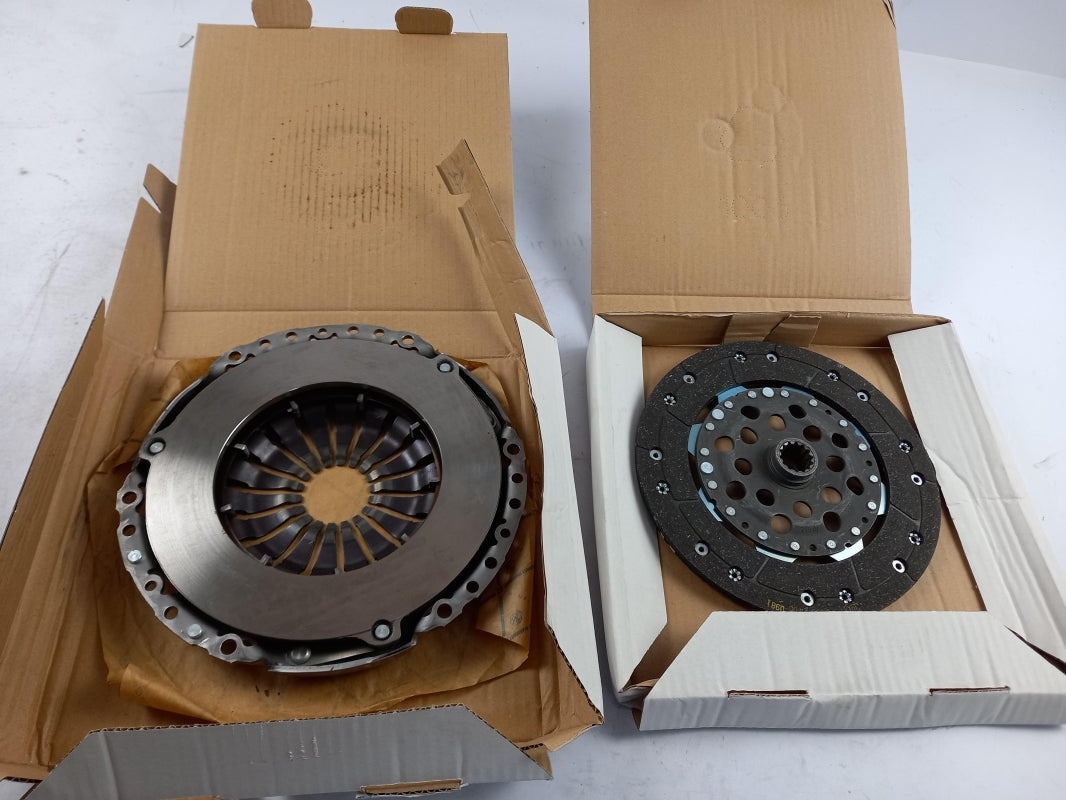 Original OPEL Astra-G Signum Zafira-A  2.0L TDi Kupplungssatz 93175344