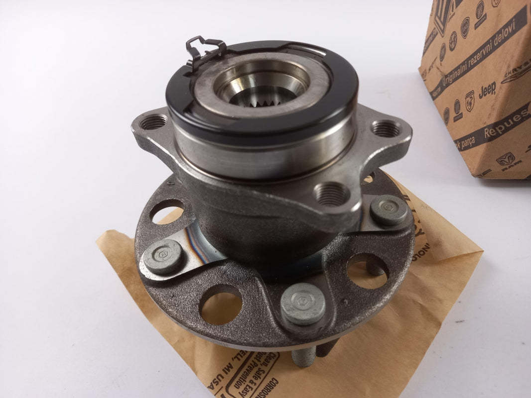 Original OE FIAT Radnabe K05105770AG