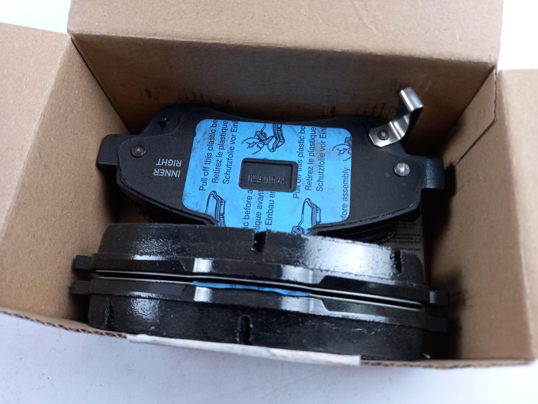 Original TOYOTA Avensis 03-06 Corolla Verso 01-09 Bremsbeläge vorne 04465YZZEB