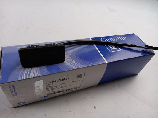 Original OPEL Mokka CHEVROLET Trax Heckklappenentriegelung Schalter 95034856