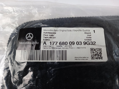 Original MERCEDES-BENZ A-klasse W177 Fußmattensatz Rips hinten A17768009039G32