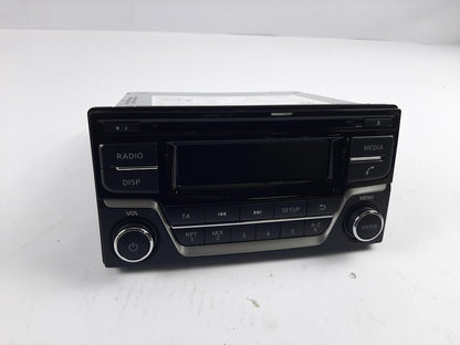 Original NISSAN Juke F15 Autoradio mit CD Player 28185BV80A