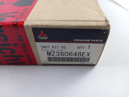 Original OE MITSUBISHI Multimedia Montagesatz MZ360648EX