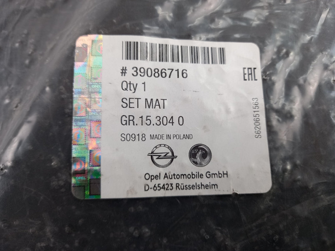 Original OPEL Vivaro-B Einzelsitz Fußmattensatz Gummimatten vorne 39086716