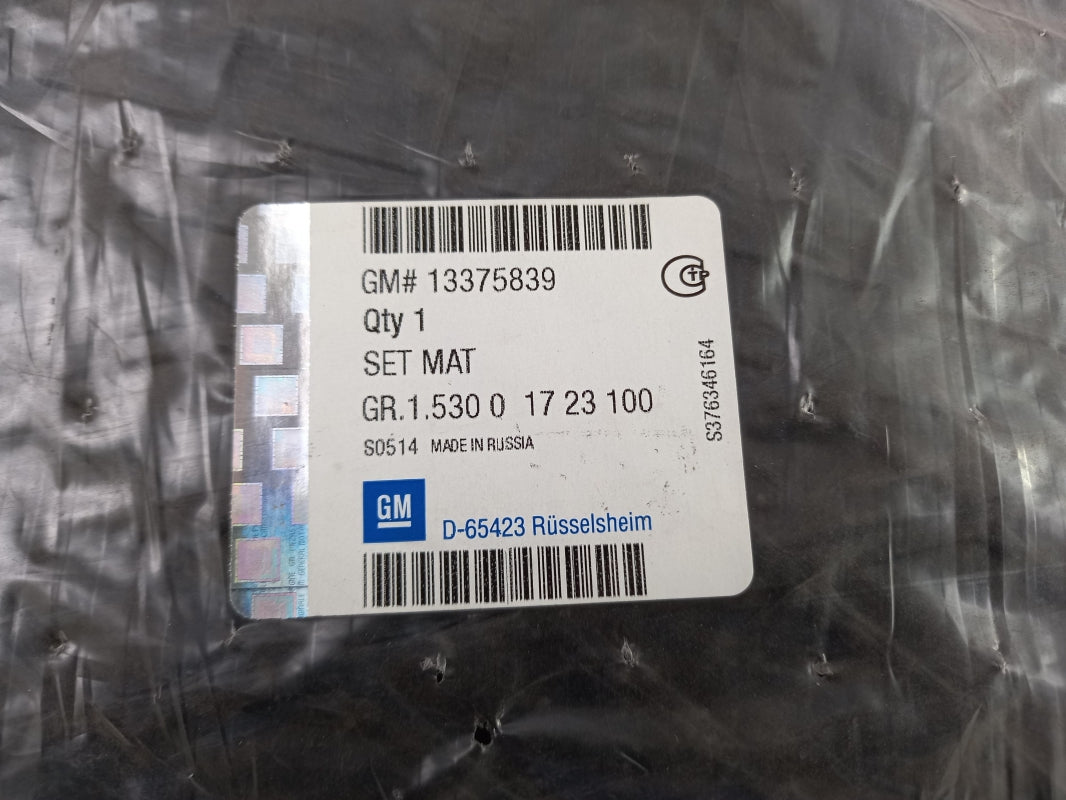 Original OPEL Astra-J 4-tür Allwetter Fußmattensatz 4-teilig Gummi 13375839