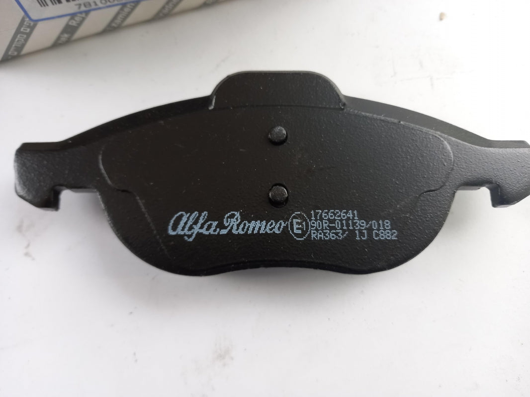 Original OE FIAT Bremsbeläge 71748390