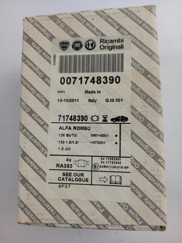 Original OE FIAT Bremsbeläge 71748390