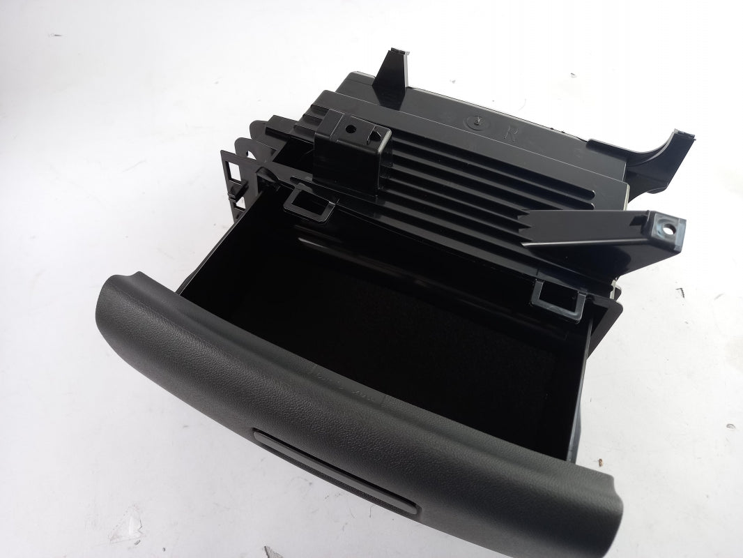Original OE Volkswagen Ablagefach 5NA88260282V