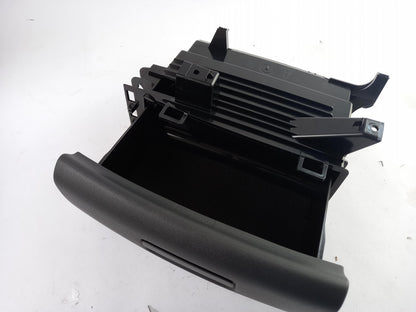 Original OE Volkswagen Ablagefach 5NA88260282V