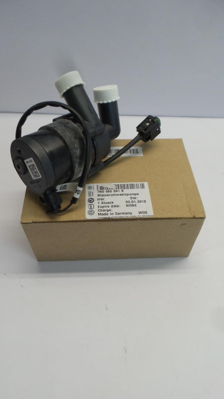 Original VW Golf Cabrio Jetta Sharan SKODA Superb Wasserumwälzpumpe 7N0965561B