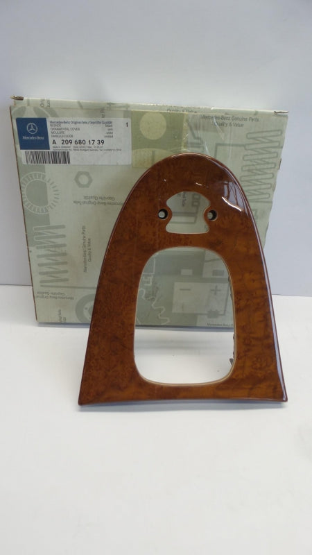 Original OE MERCEDES-BENZ Mittelkonsole Teil A2096801739