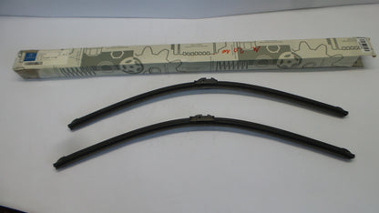 Original OE MERCEDES-BENZ Wischerblättersatz (2st) A2128201745