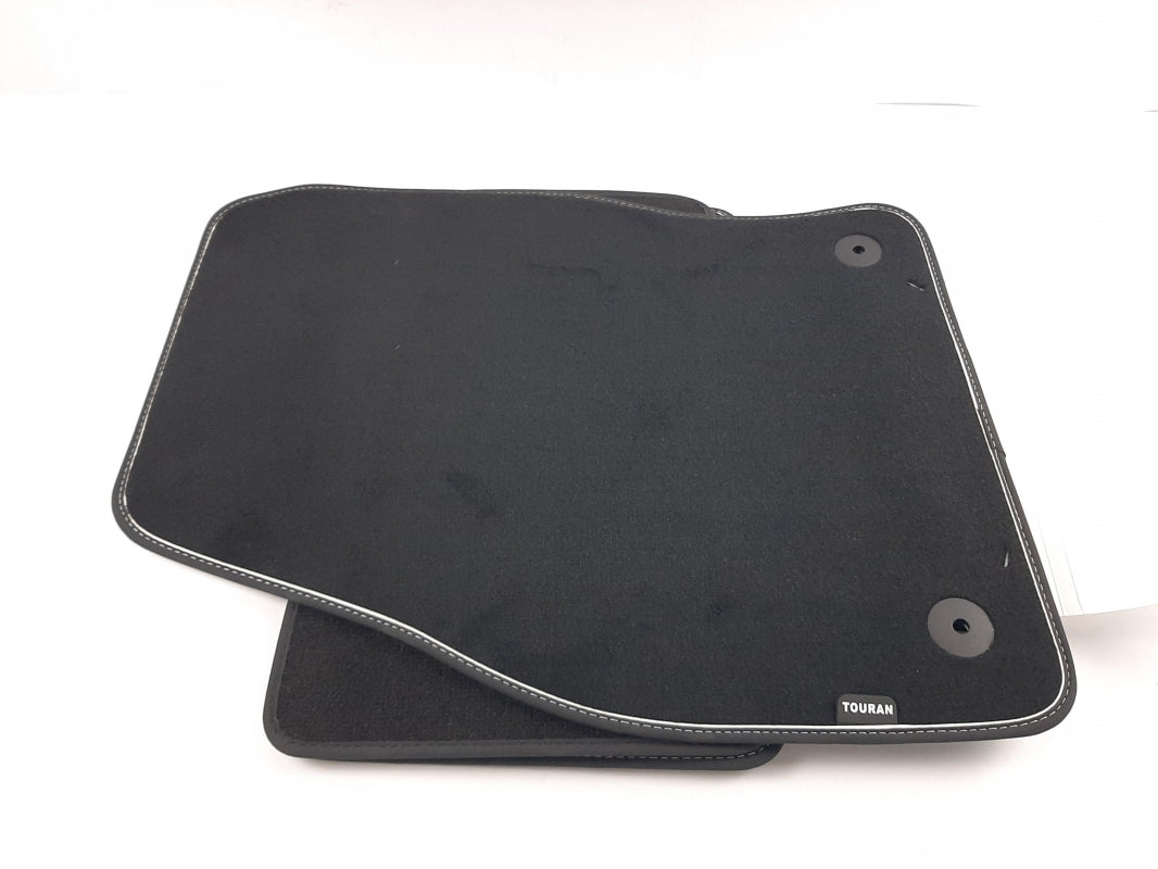 Original VW Touran 5T RHD Fußmattensatz 4-tlg Textil satinschwarz 5QC061270WGK