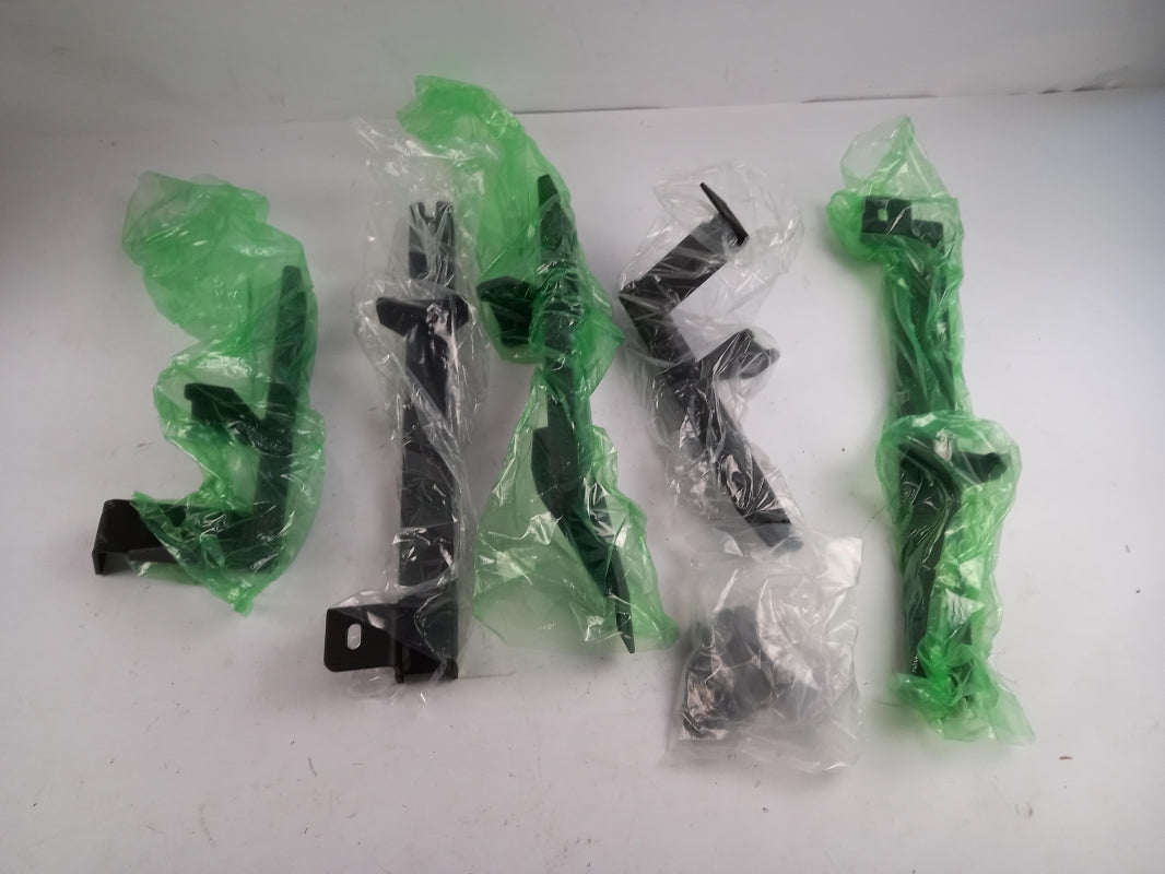 Original DACIA Duster II Montagesatz für Trittbretter 8201715475