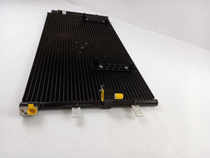 Original OE Volkswagen Klimakondensator 8K0260403M
