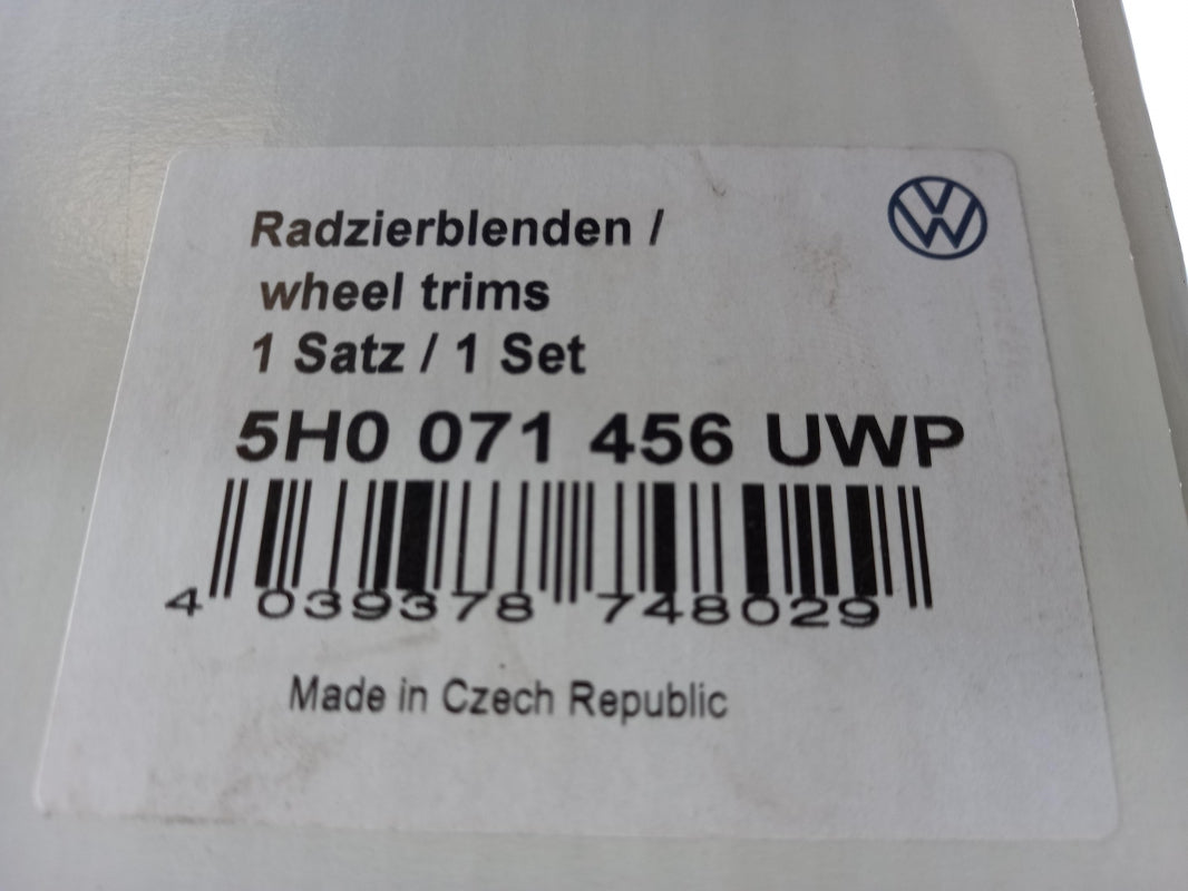 Original OE Volkswagen Radkappe 5H0071456UWP