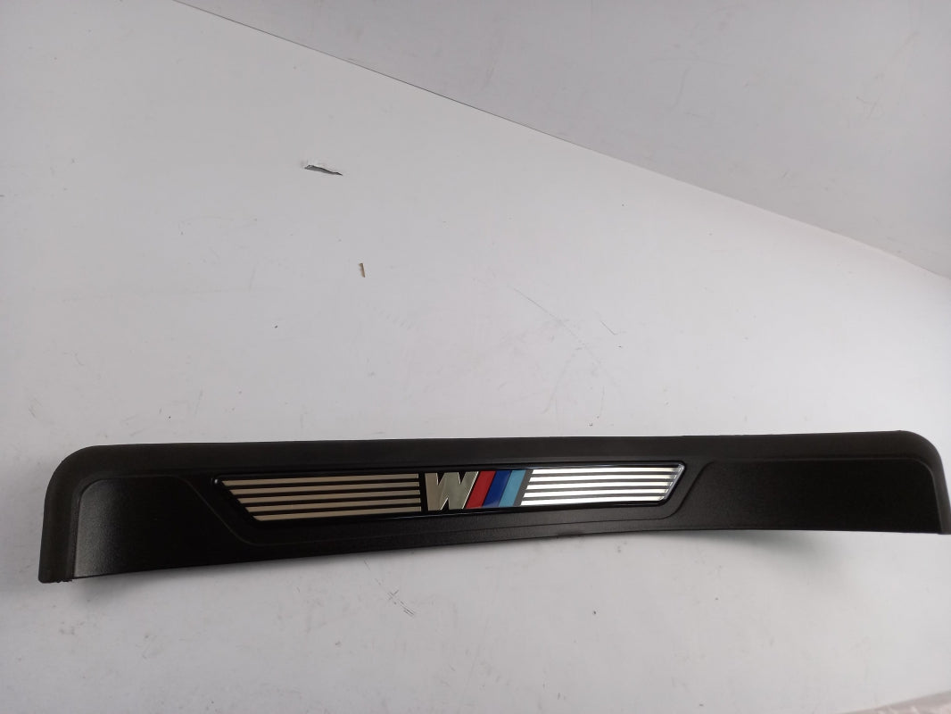 Original BMW 5er E39  M Einstiegsleiste hinten rechts 51472695672