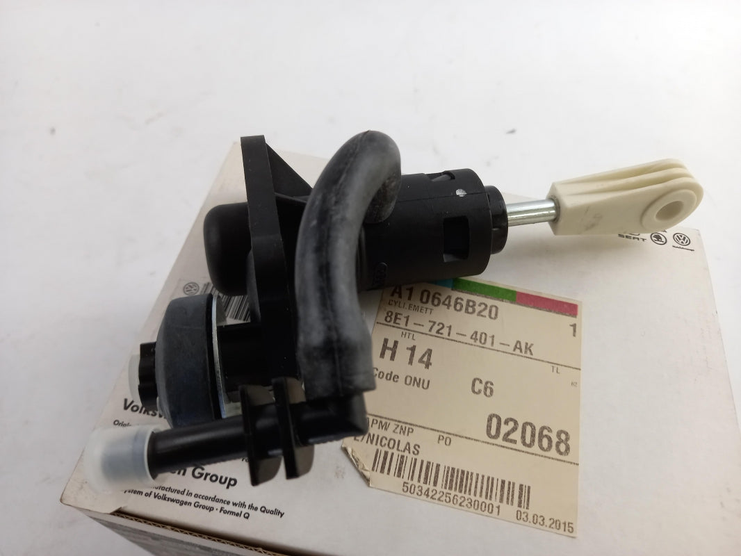 Original OE Volkswagen Kupplungsgeberzylinder 8E1721401AK