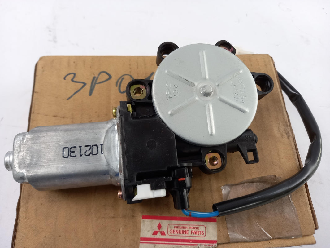 Original OE MITSUBISHI Fensterhebermotor MR186736