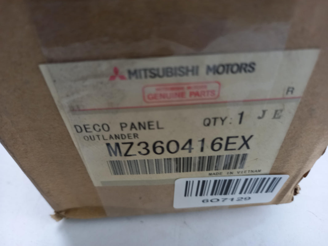 Original OE MITSUBISHI Zierleiste MZ360416EX