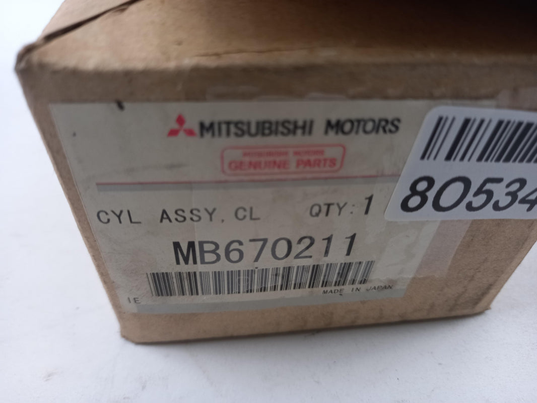 Original OE MITSUBISHI Kupplung Nehmerzylinder MB670211