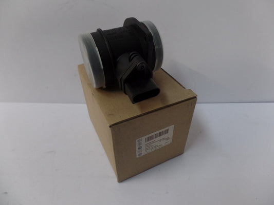 Original AUDI A3 A4 VW Golf Passat SKODA SEAT Luftmassenmesser 038906461B