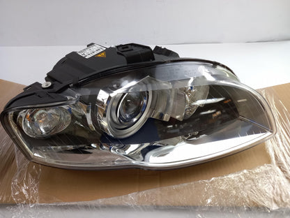 Original AUDI A4 (8E) 2005-2009 Frontscheinwerfer Rechts 8E0941030BM