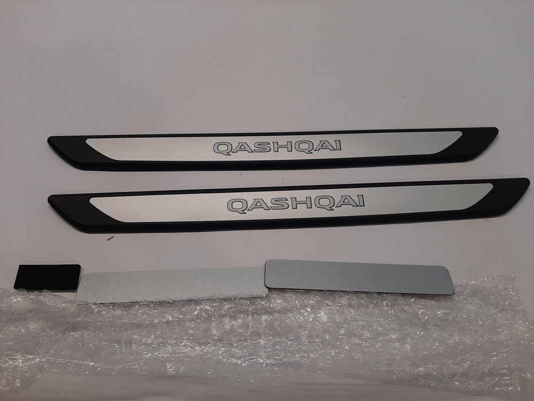 Original NISSAN Qashqai III 2021- Einstiegsleisten Satz KE9676U542
