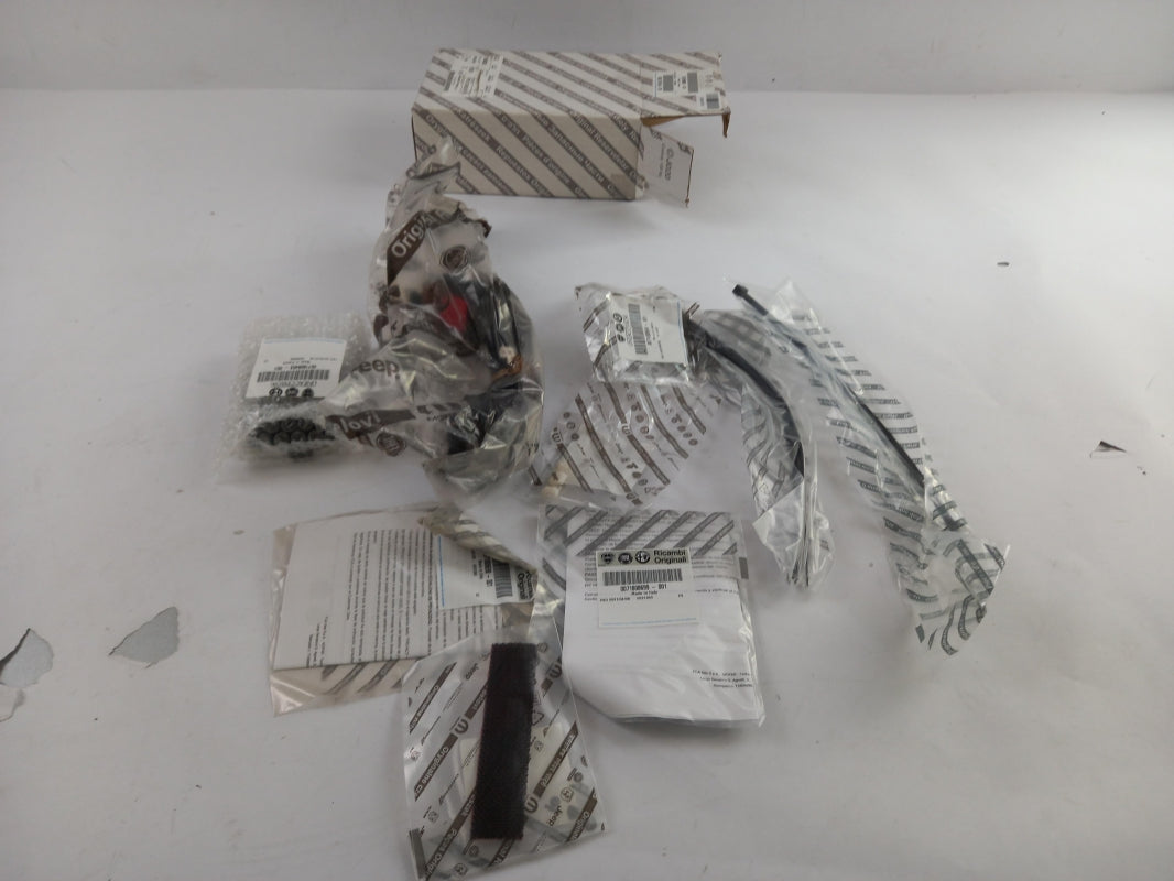 Original FIAT 500L (2017-2022) Diebstahlsicherung Satz 71808682