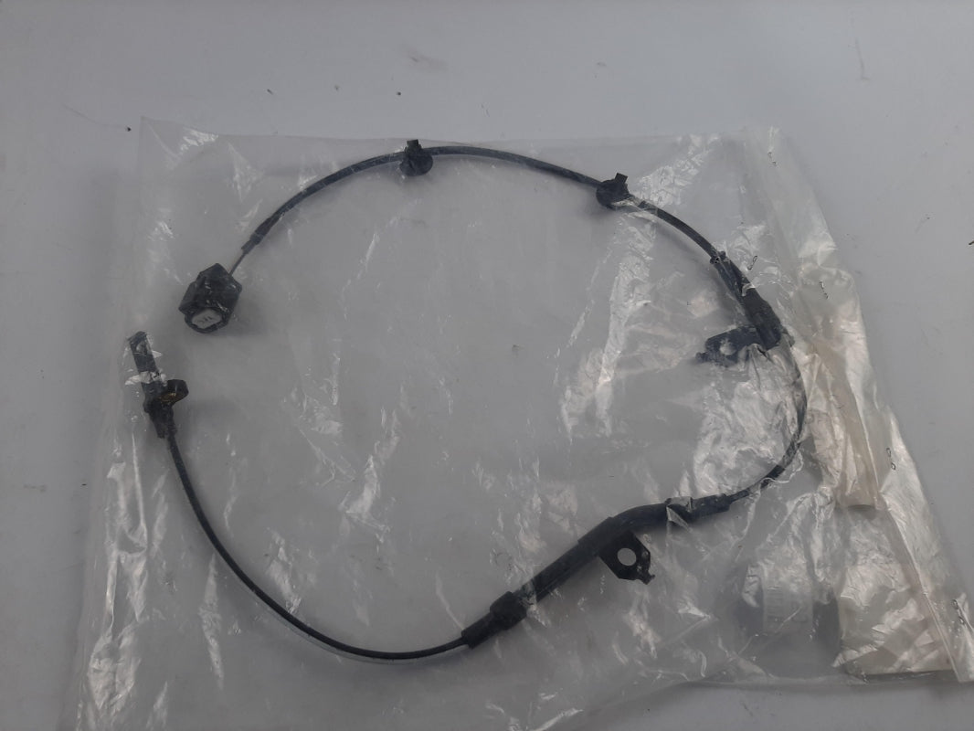 Original OE MITSUBISHI Raddrehzahl Sensor MR977400