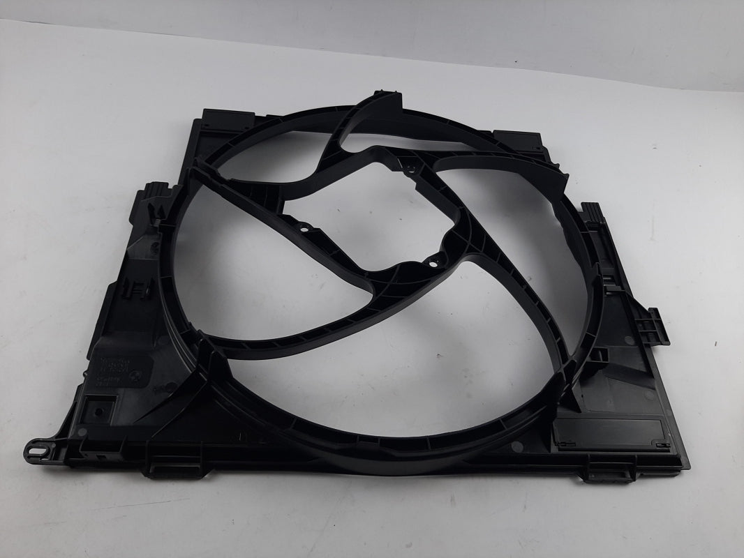 Original BMW 1' F20 F21 3' F30 F31 F34 4' F32 F36 Lüfterzarge 600W 17427640650