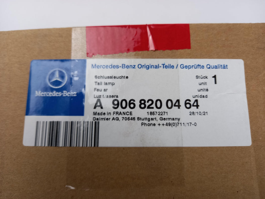 Original MERCEDES-BENZ Sprinter W906 W907 W910 Heckleuchte links A9068200464