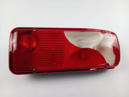 Original OE MERCEDES-BENZ Heckleuchte A9068200464