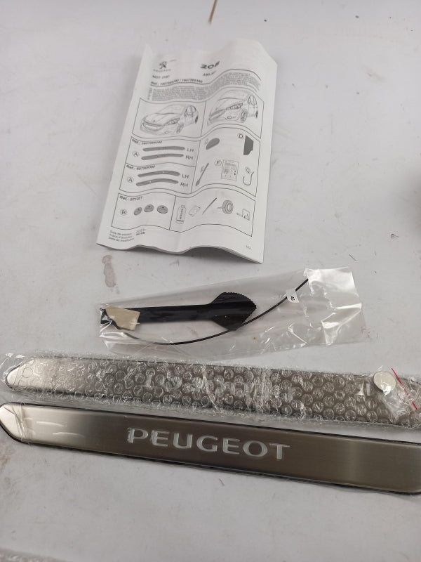Original PEUGEOT 2008 208 2013 - 2023 Einstiegsleiste 1607569380