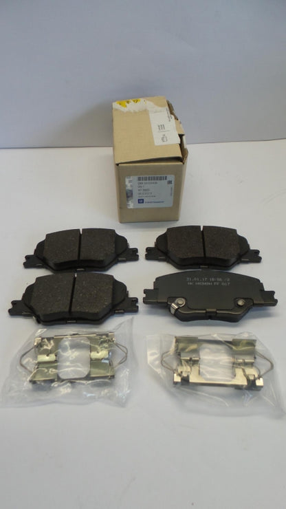 Original OPEL Insignia-B Bremsbeläge Bremsklötze vorne 84124408