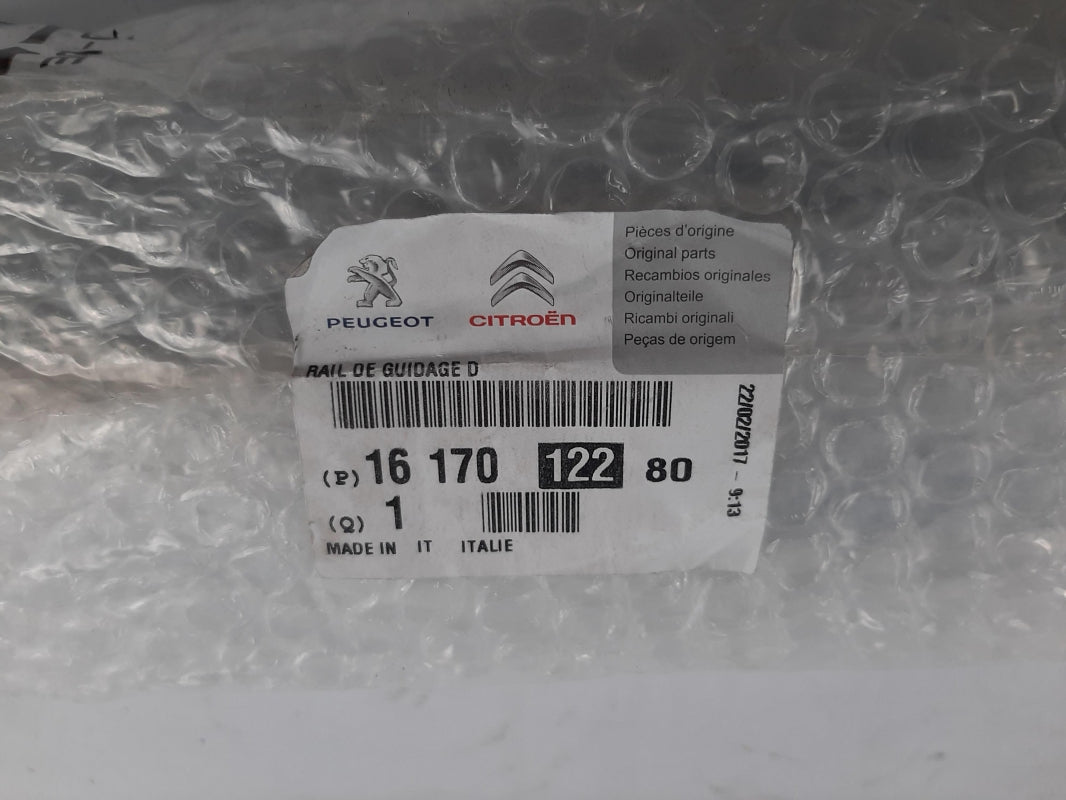 Original OE Peugeot Schiebetür Rollenführung 1617012280
