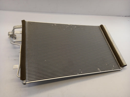 Original OE HYUNDAI/KIA Klimakondensator 976062L700FFF